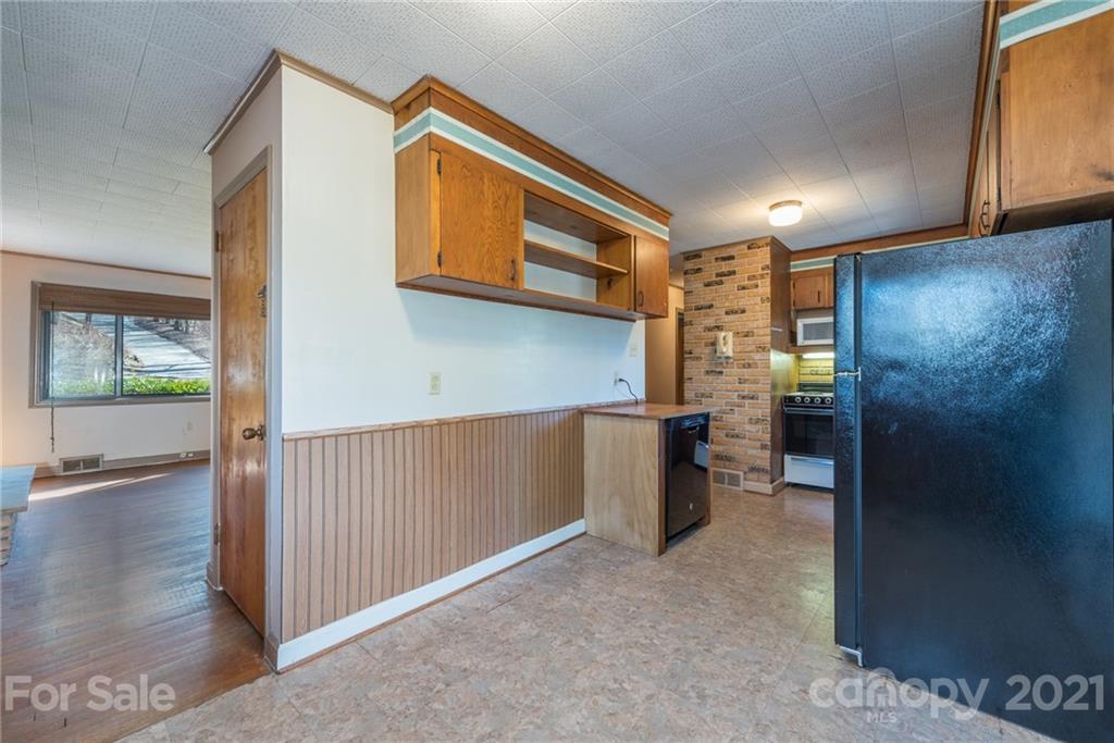 705 Holly Avenue Black Mountain NC 28711