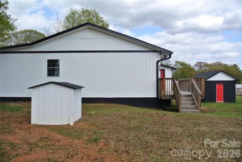 123 Moore Road Ellenboro NC 28040