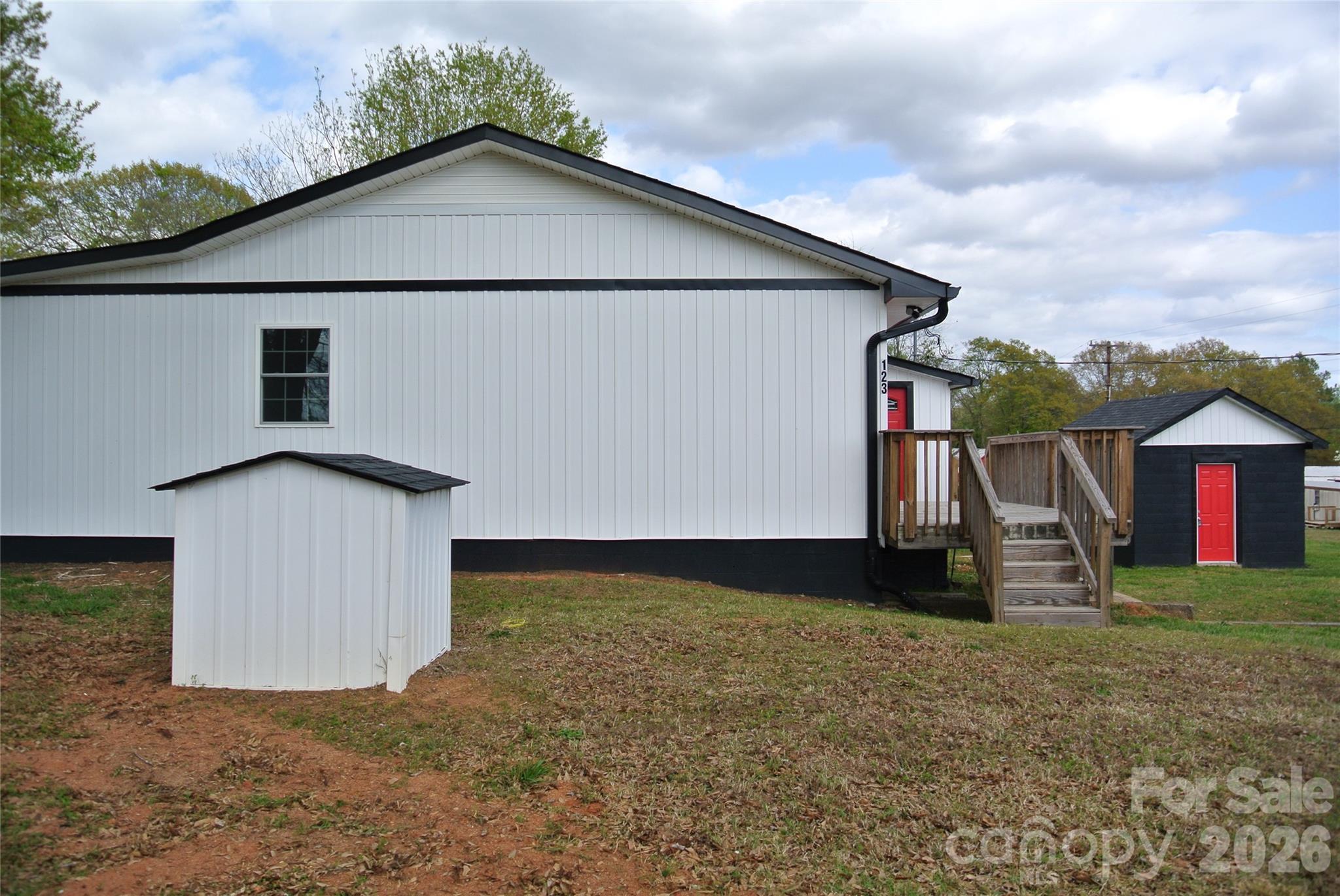 123 Moore Road Ellenboro NC 28040