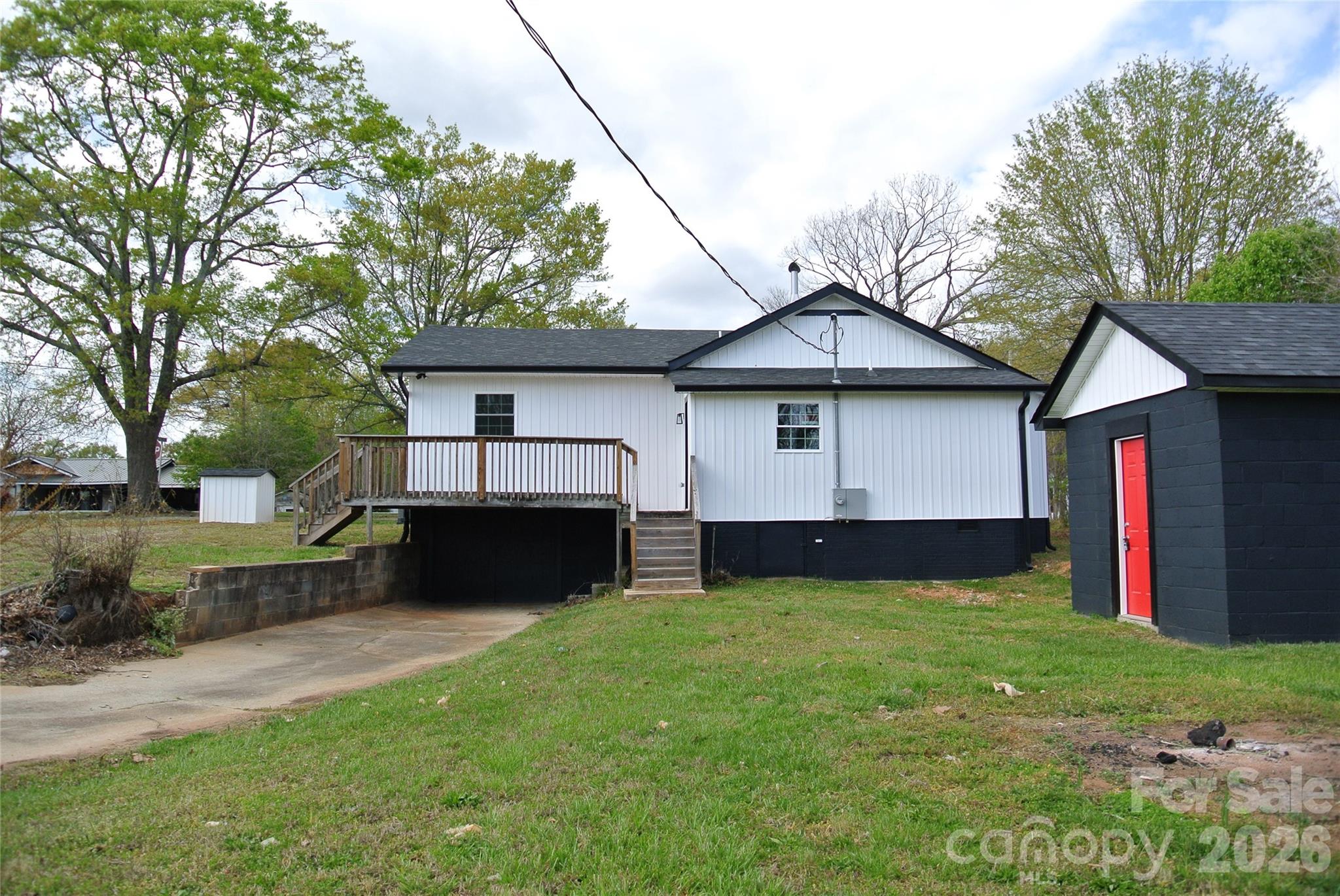 123 Moore Road Ellenboro NC 28040