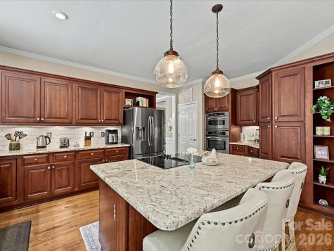 17405 Lynx Den Court Davidson NC 28036