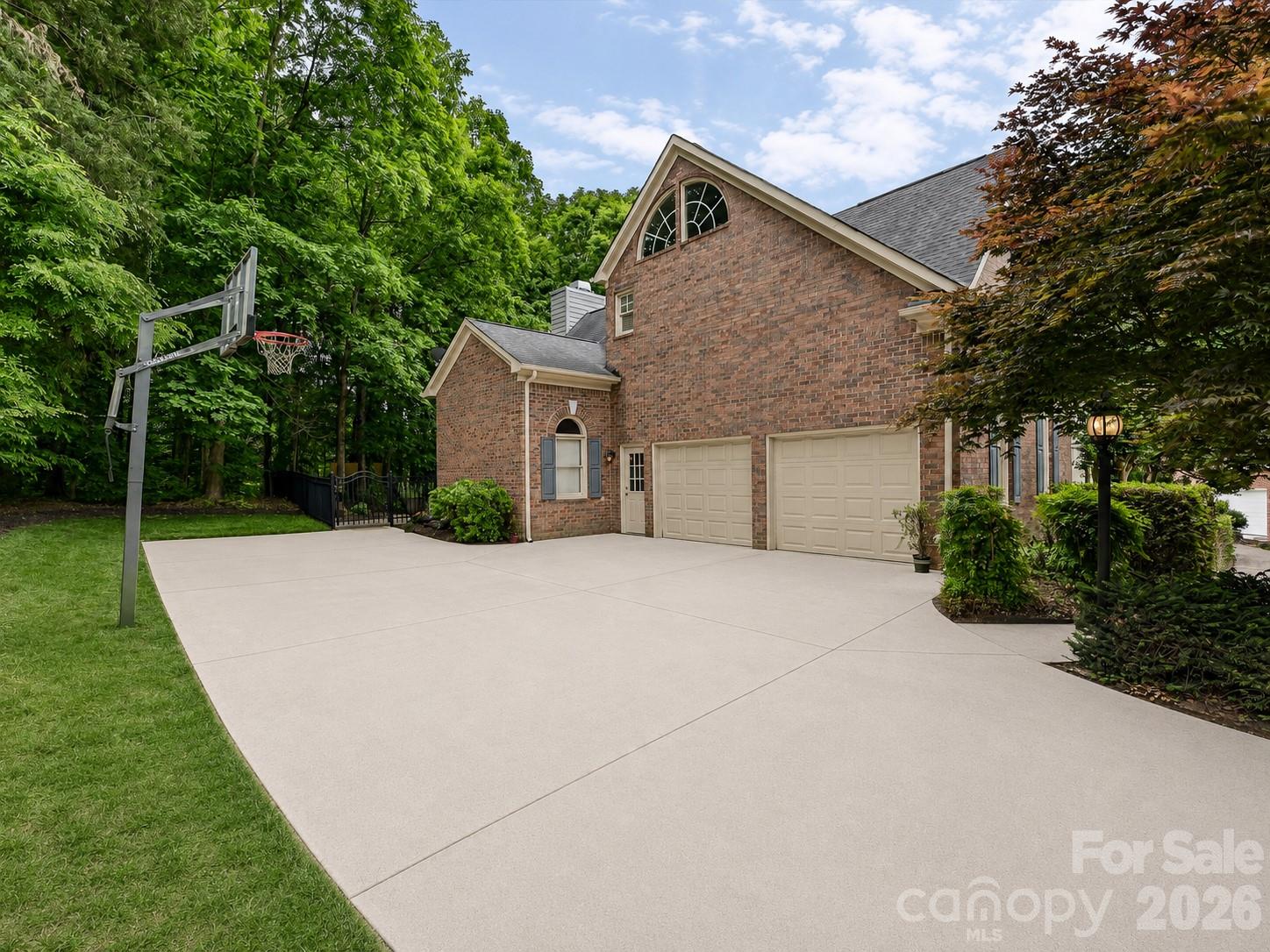 17405 Lynx Den Court Davidson NC 28036