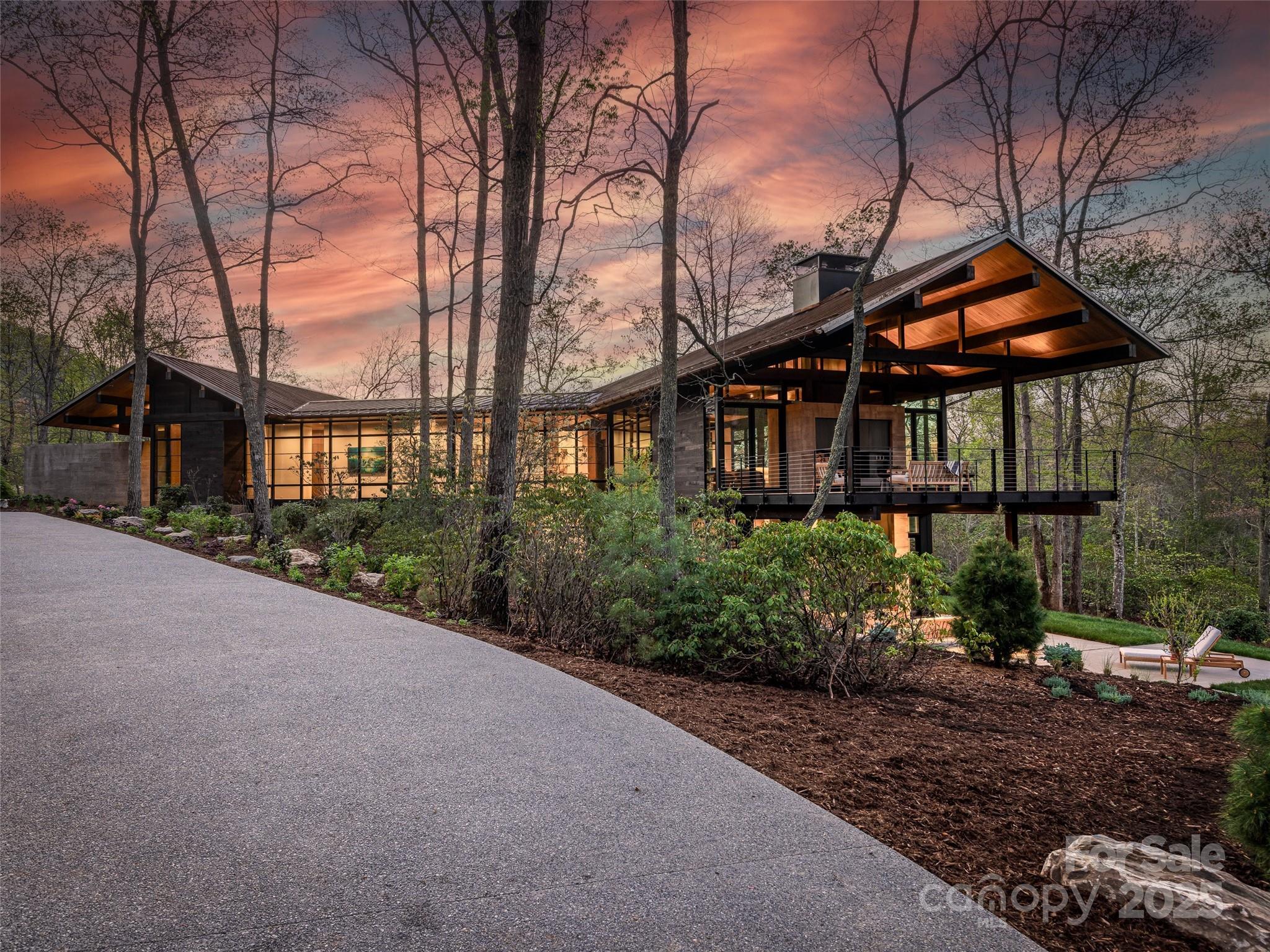 374 Walnut Valley Parkway Arden NC 28704