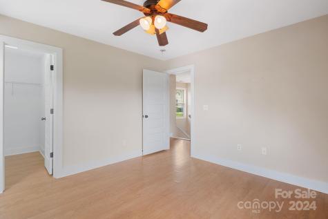 11 Annie Street Asheville NC 28806