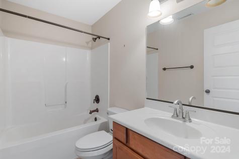 11 Annie Street Asheville NC 28806