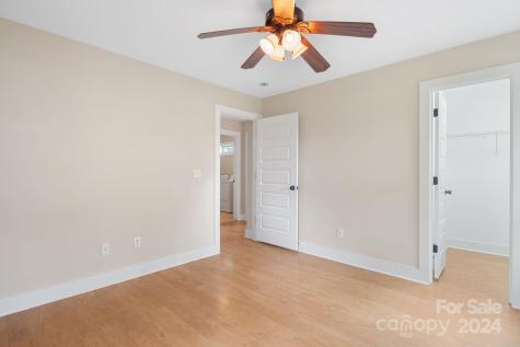 11 Annie Street Asheville NC 28806