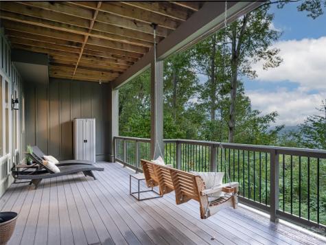 97 Points West Drive Asheville NC 28804