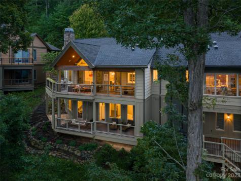 97 Points West Drive Asheville NC 28804