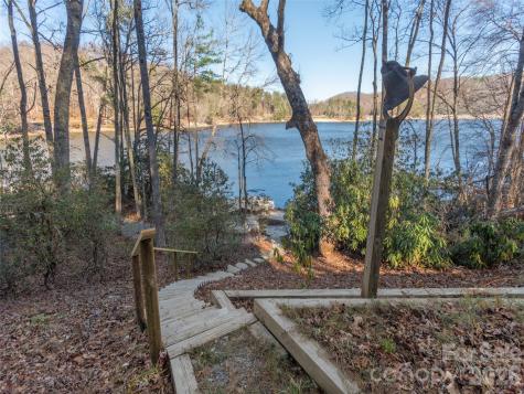 1679 Woods Mountain Trail Cullowhee NC 28723