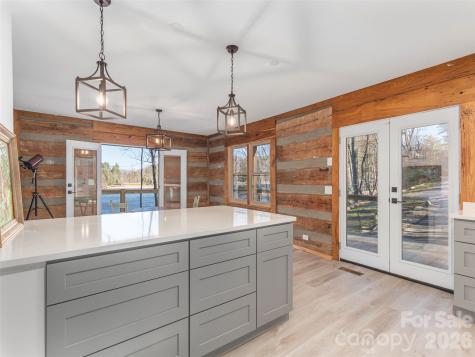 1679 Woods Mountain Trail Cullowhee NC 28723