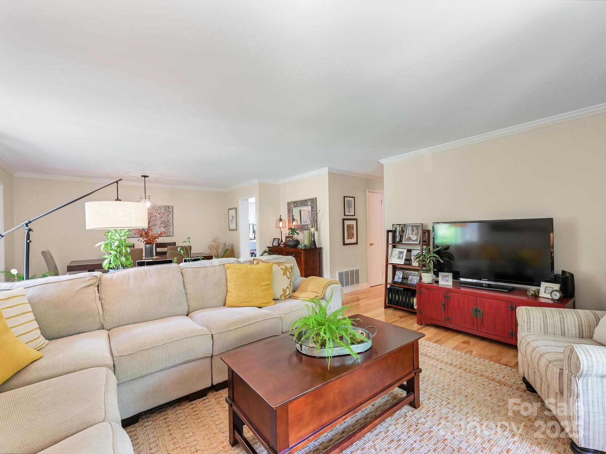 110 Aurora Drive Asheville NC 28805