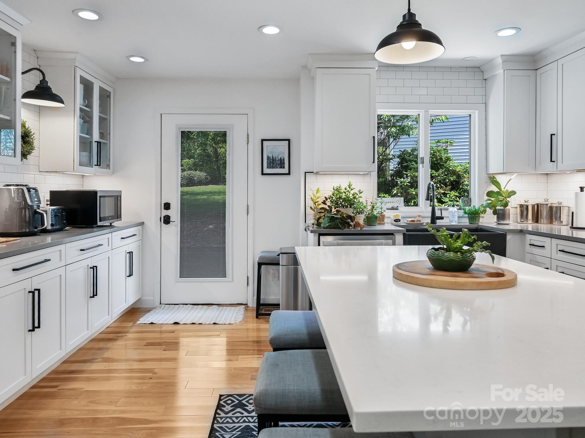 110 Aurora Drive Asheville NC 28805