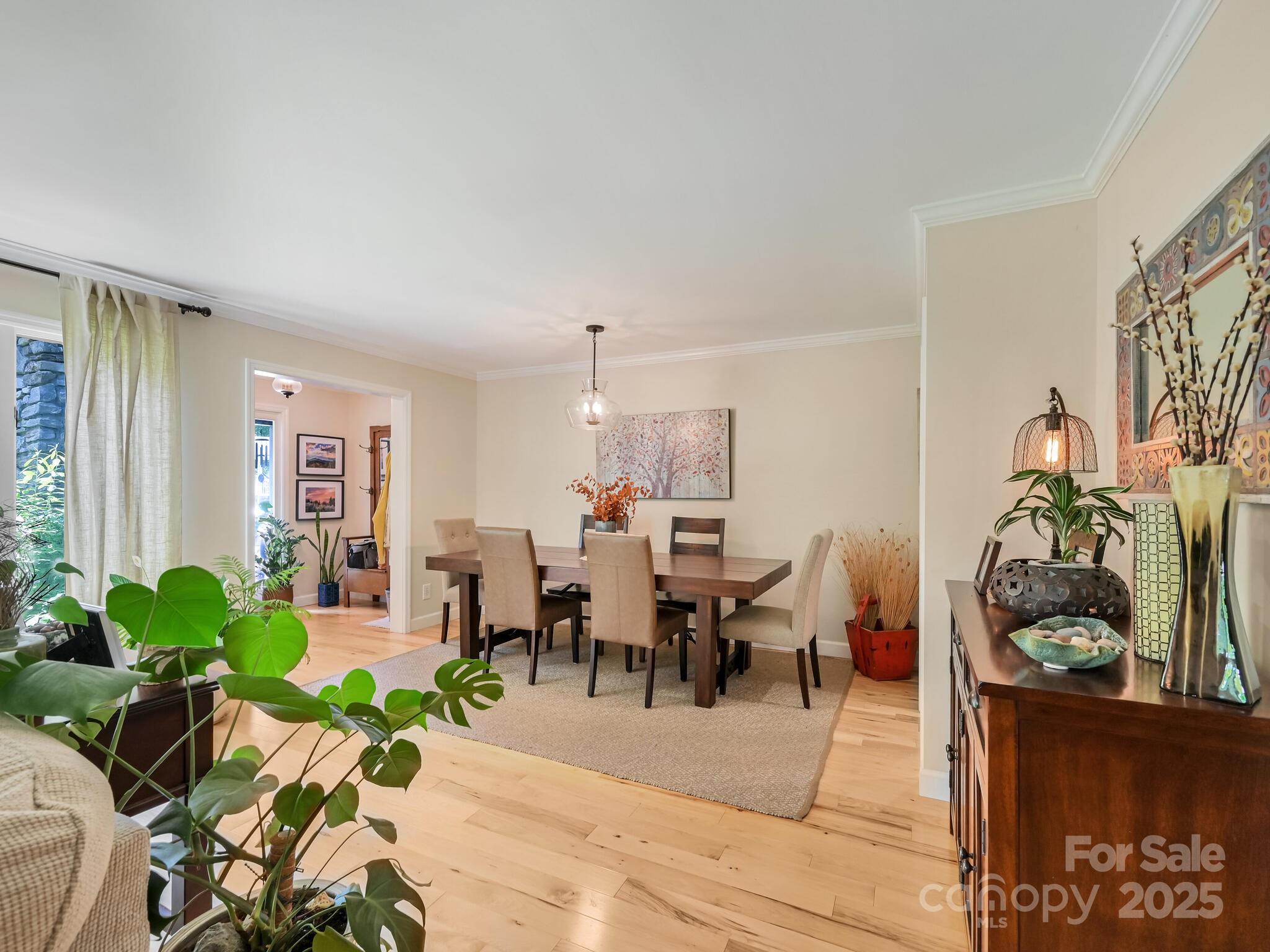 110 Aurora Drive Asheville NC 28805