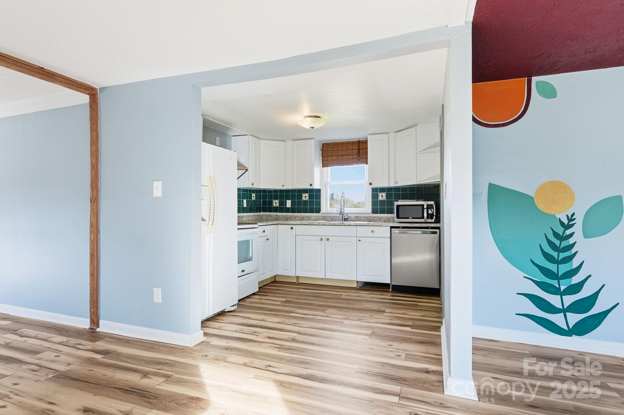 105 Smith Graveyard Road Asheville NC 28806