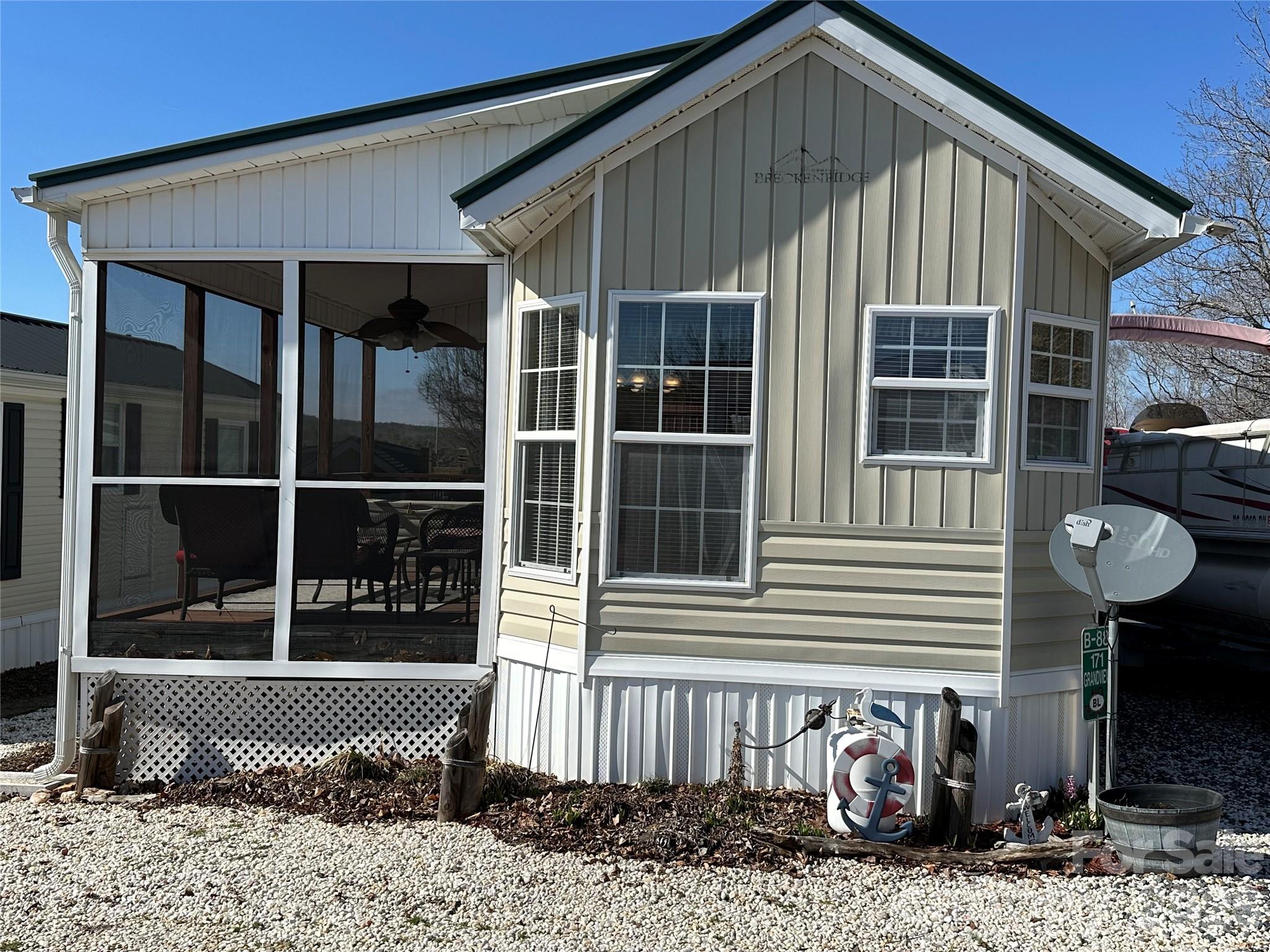 171 Grand View Drive New London NC 28127