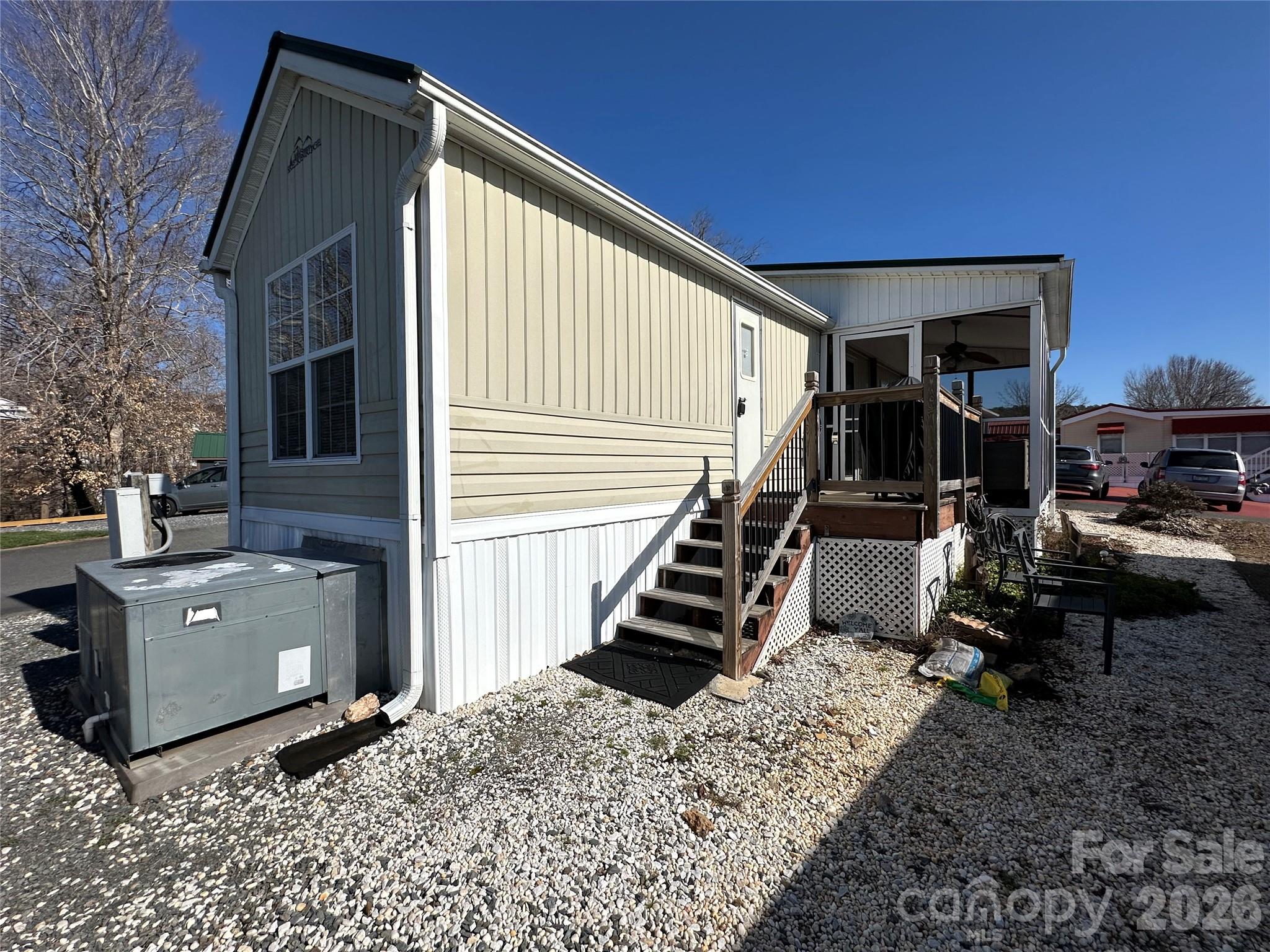 171 Grand View Drive New London NC 28127