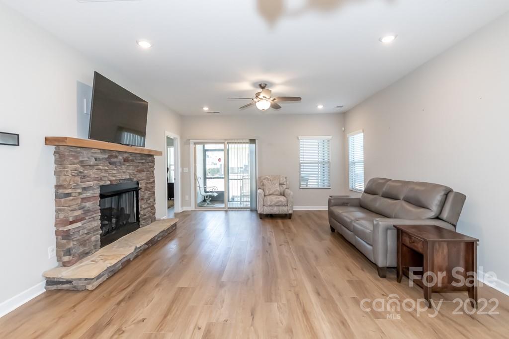 14516 Batteliere Drive Charlotte NC 28278