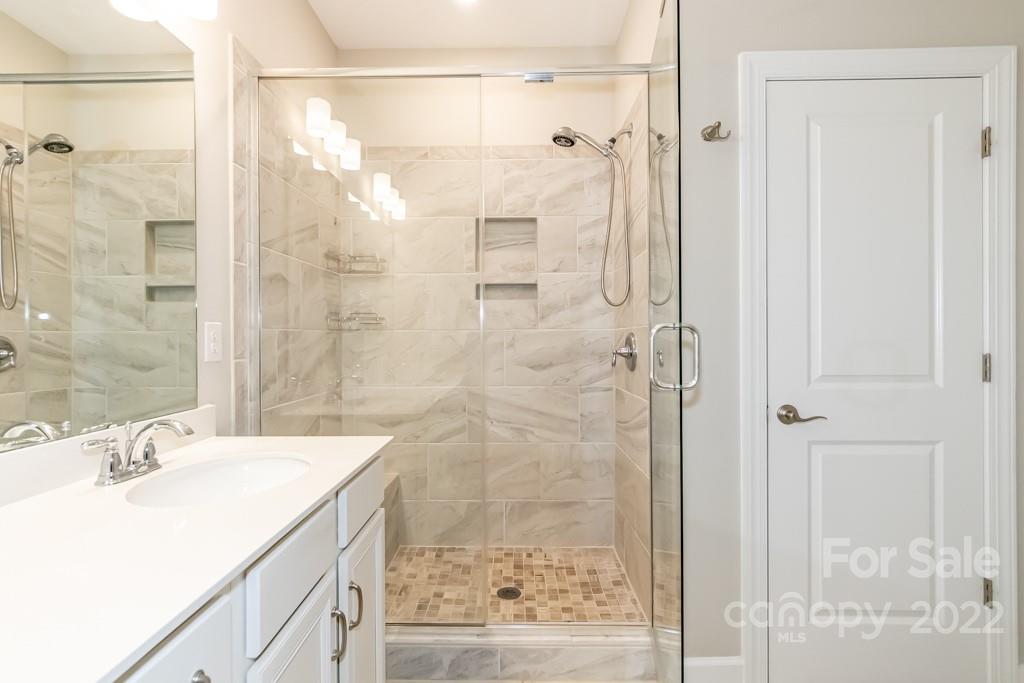 14516 Batteliere Drive Charlotte NC 28278
