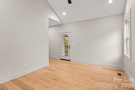 10 Overlook Place Asheville NC 28803