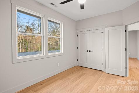 10 Overlook Place Asheville NC 28803
