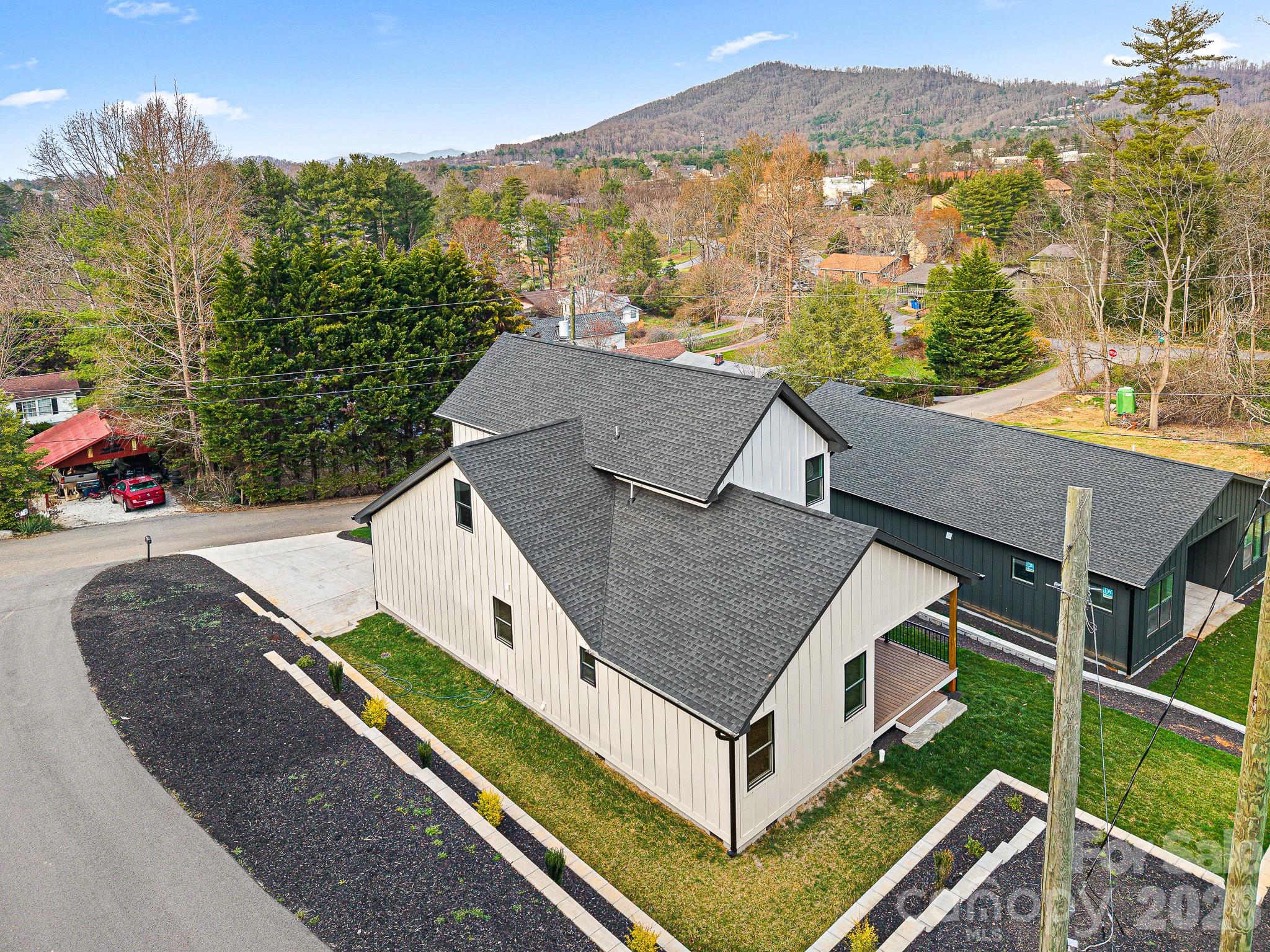 10 Overlook Place Asheville NC 28803