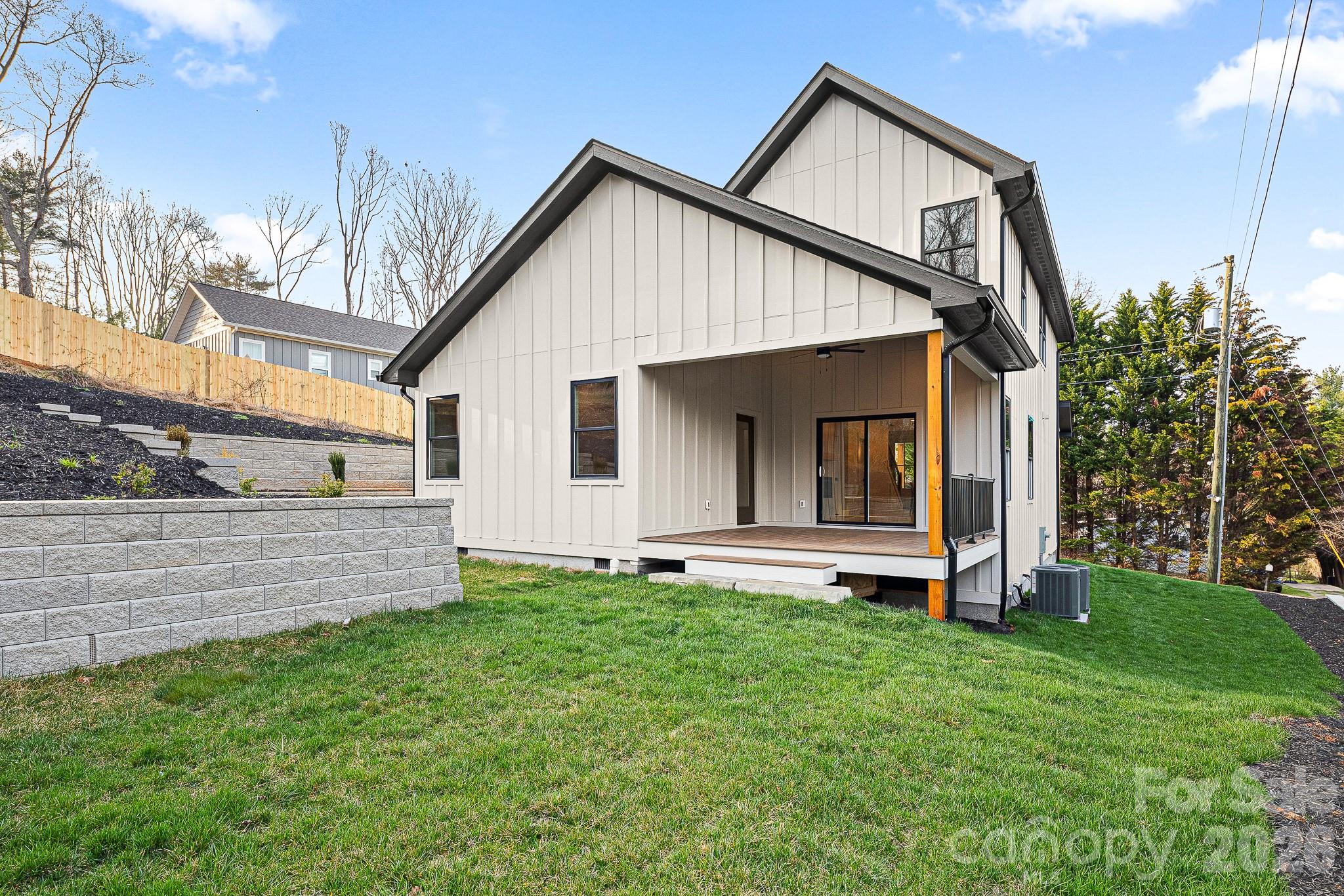 10 Overlook Place Asheville NC 28803