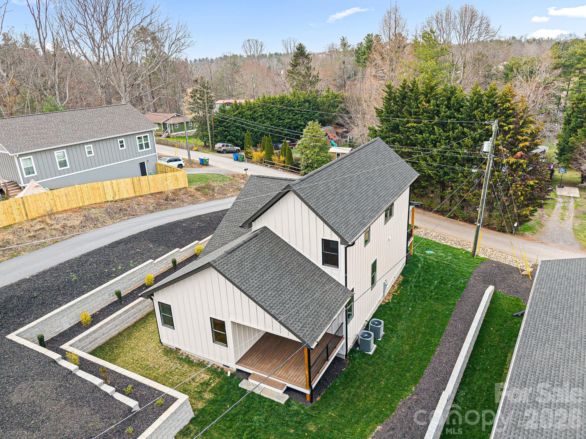 10 Overlook Place Asheville NC 28803