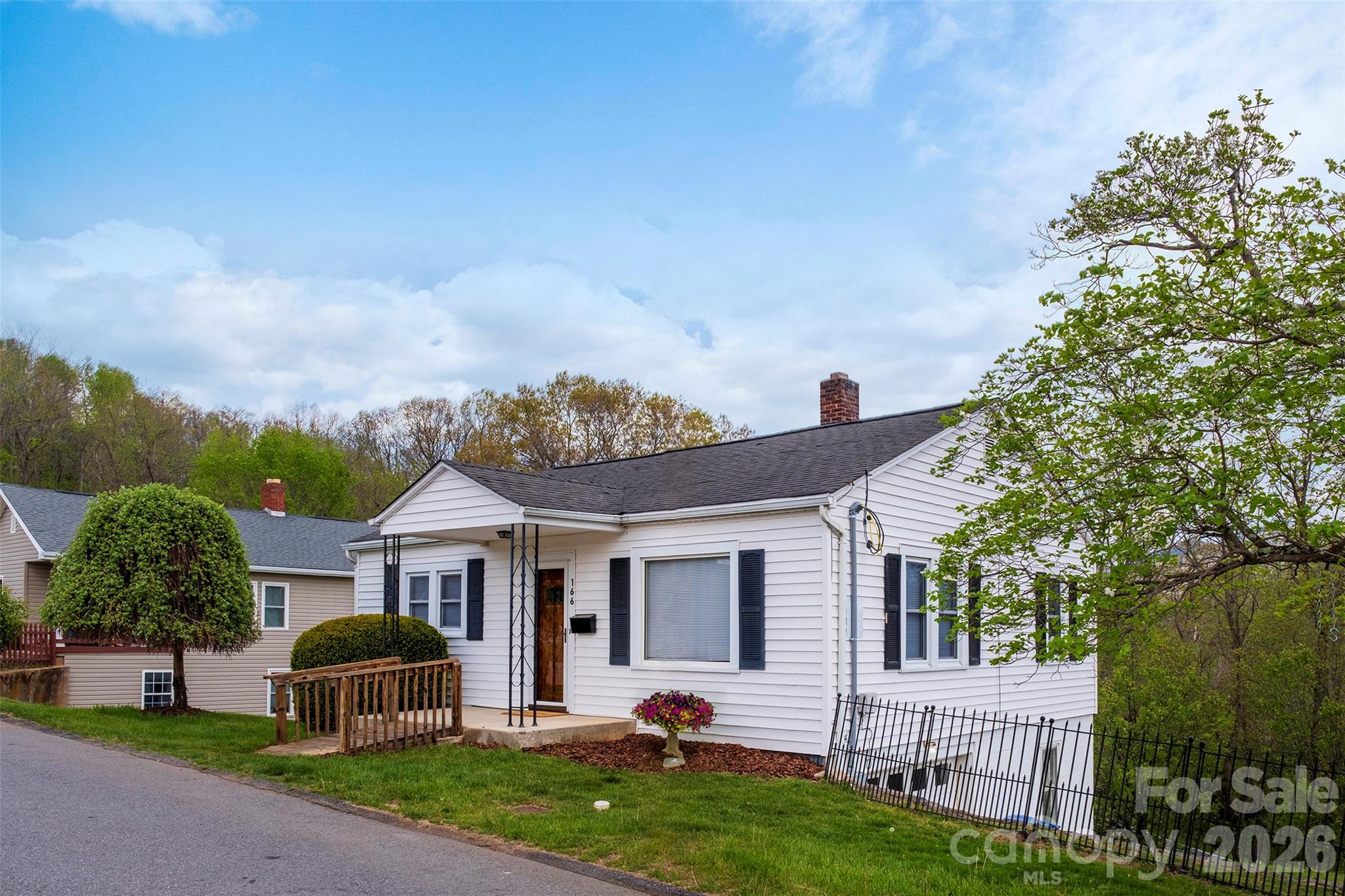 166 Spruce Street Canton NC 28716