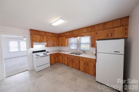 166 Spruce Street Canton NC 28716