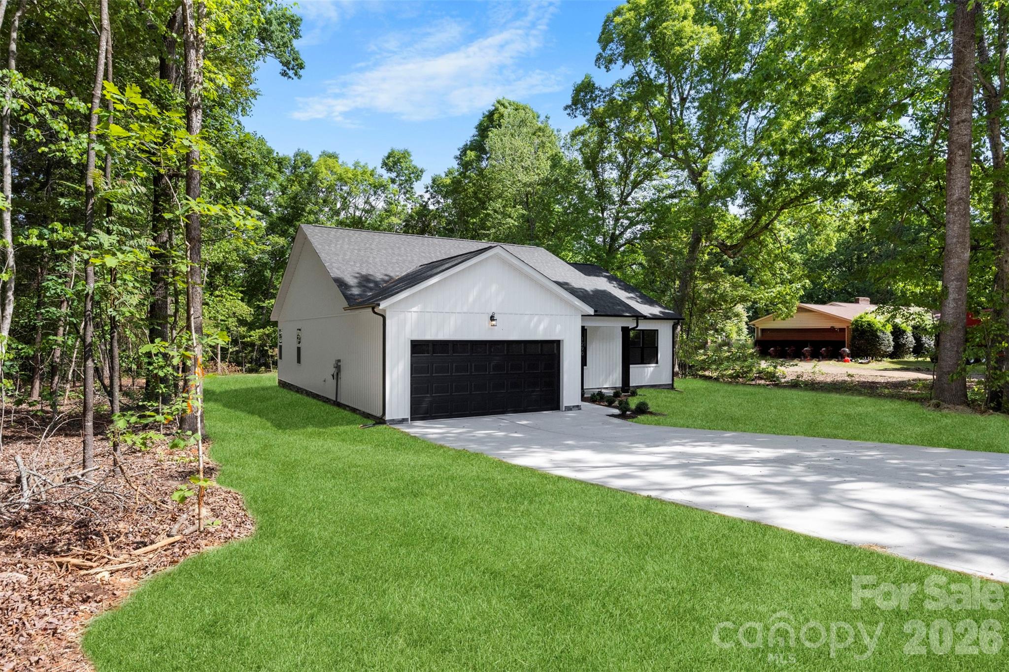 1290 Scotts Creek Road Statesville NC 28625