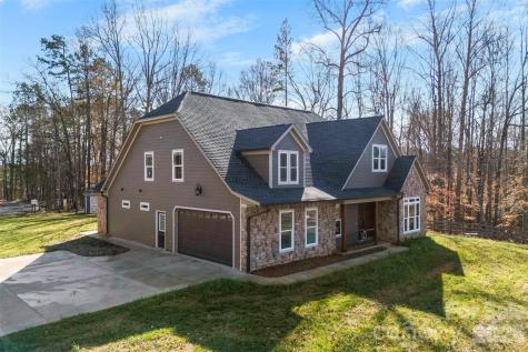516 Lands End Trail Belmont NC 28012