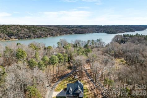 516 Lands End Trail Belmont NC 28012