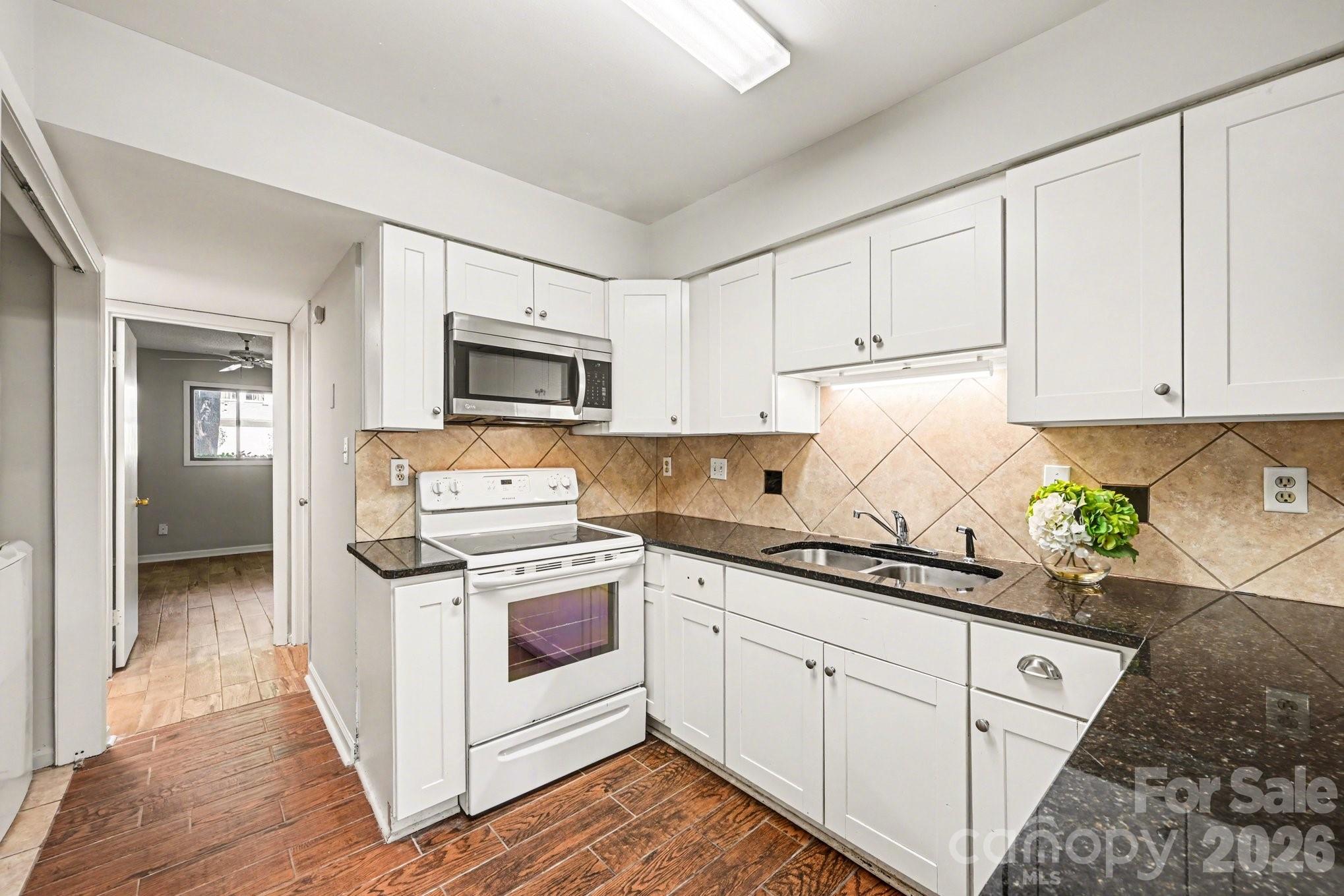 7900 Horse Chestnut Lane Charlotte NC 28277