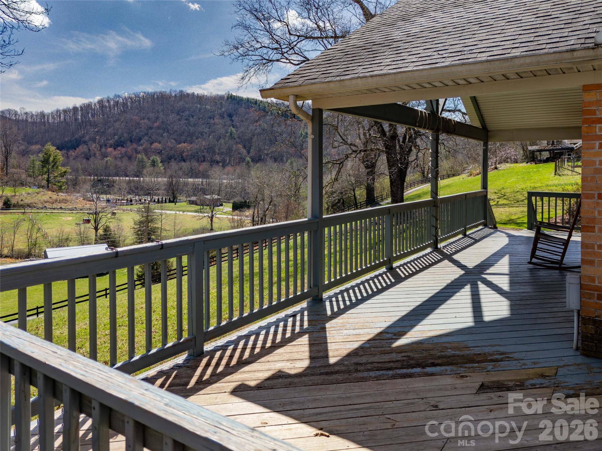 53 Dewees Drive Sylva NC 28779