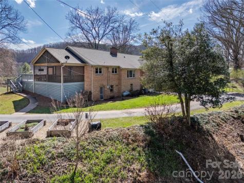 53 Dewees Drive Sylva NC 28779