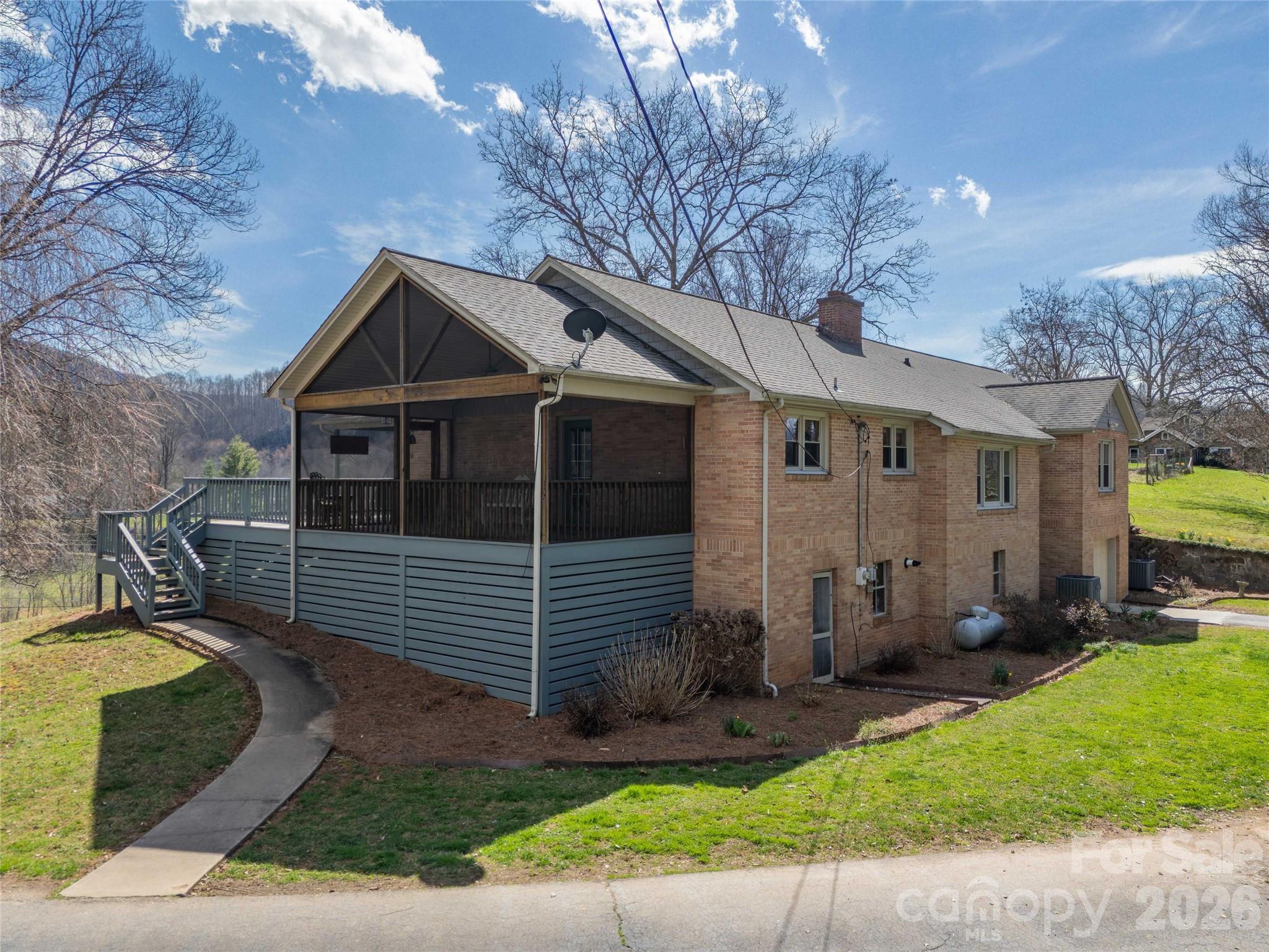 53 Dewees Drive Sylva NC 28779