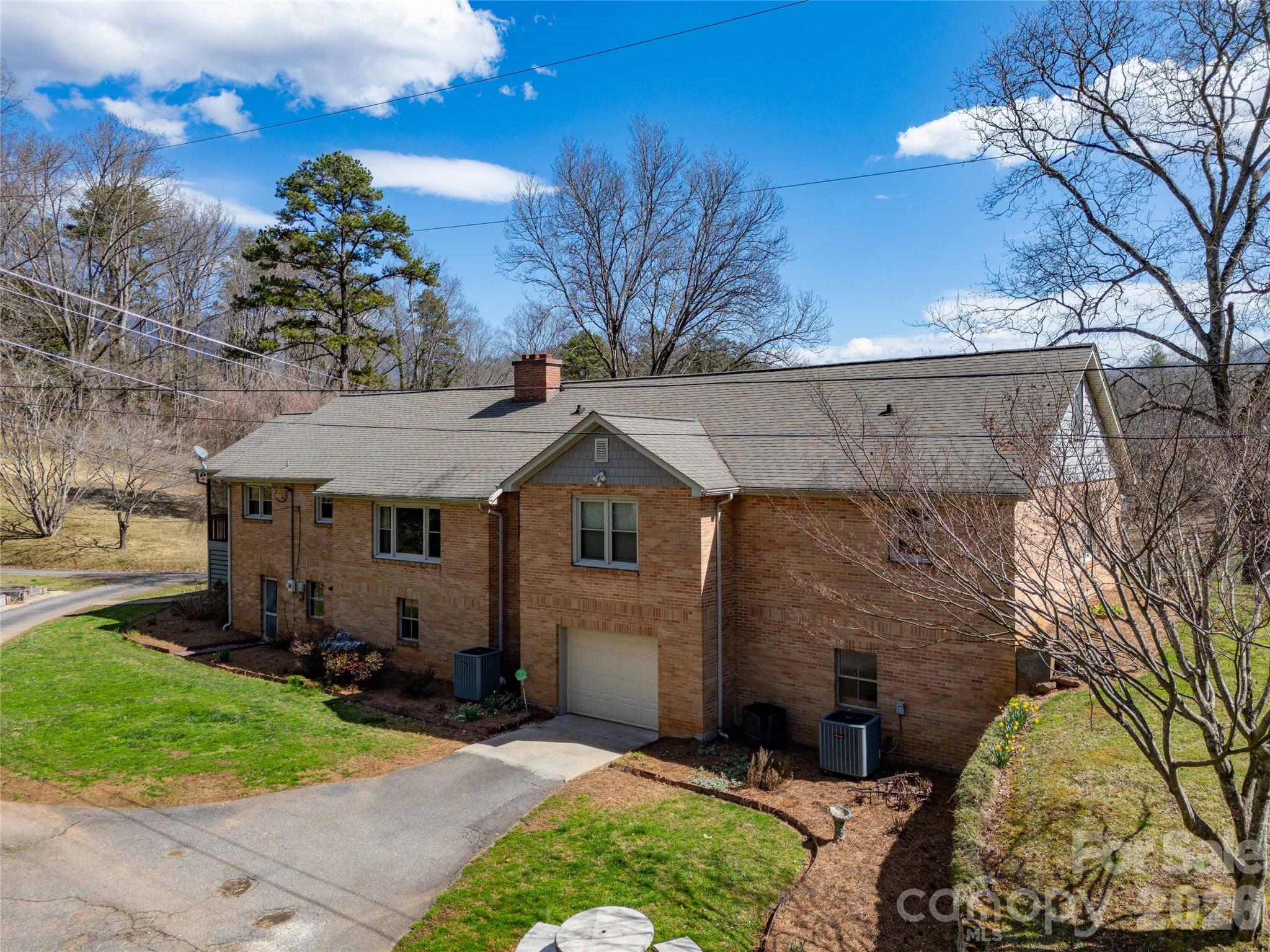 53 Dewees Drive Sylva NC 28779