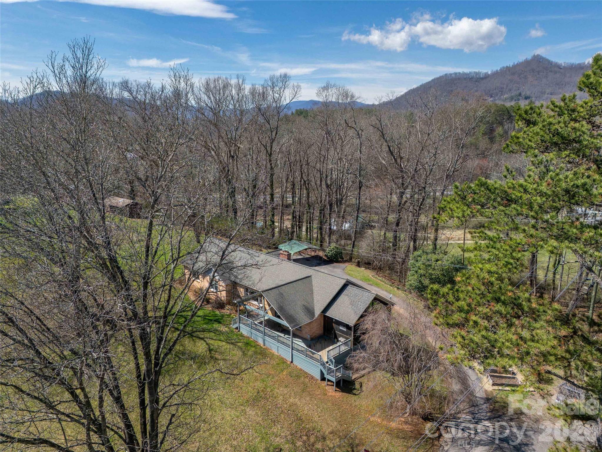 53 Dewees Drive Sylva NC 28779
