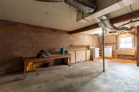 53 Dewees Drive Sylva NC 28779