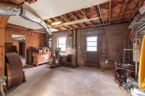 53 Dewees Drive Sylva NC 28779