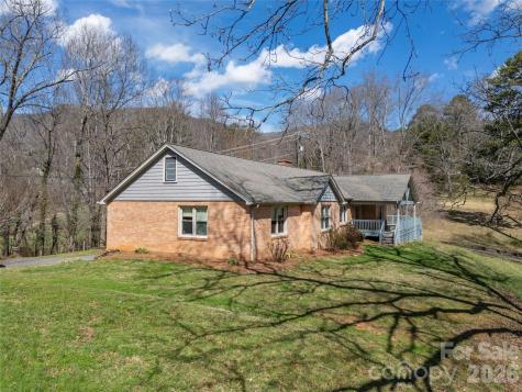 53 Dewees Drive Sylva NC 28779