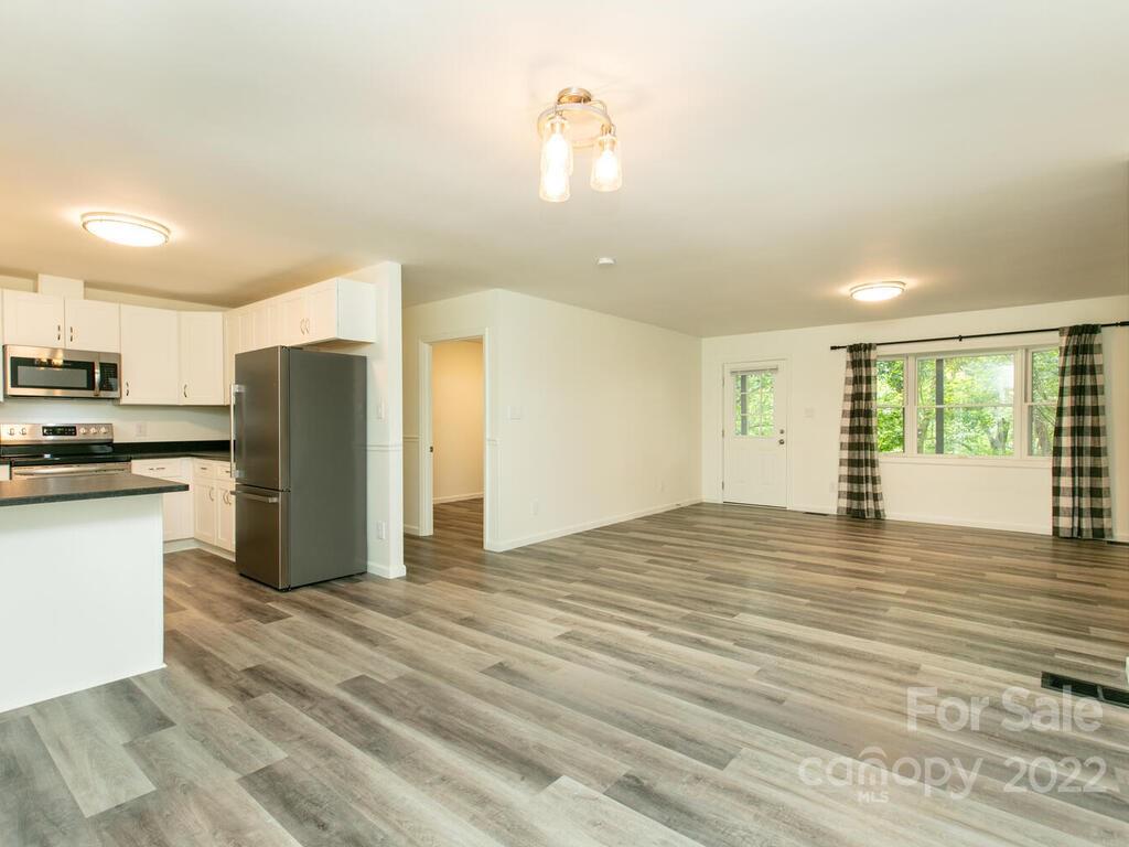 149 Cane Crest Circle Fairview NC 28730