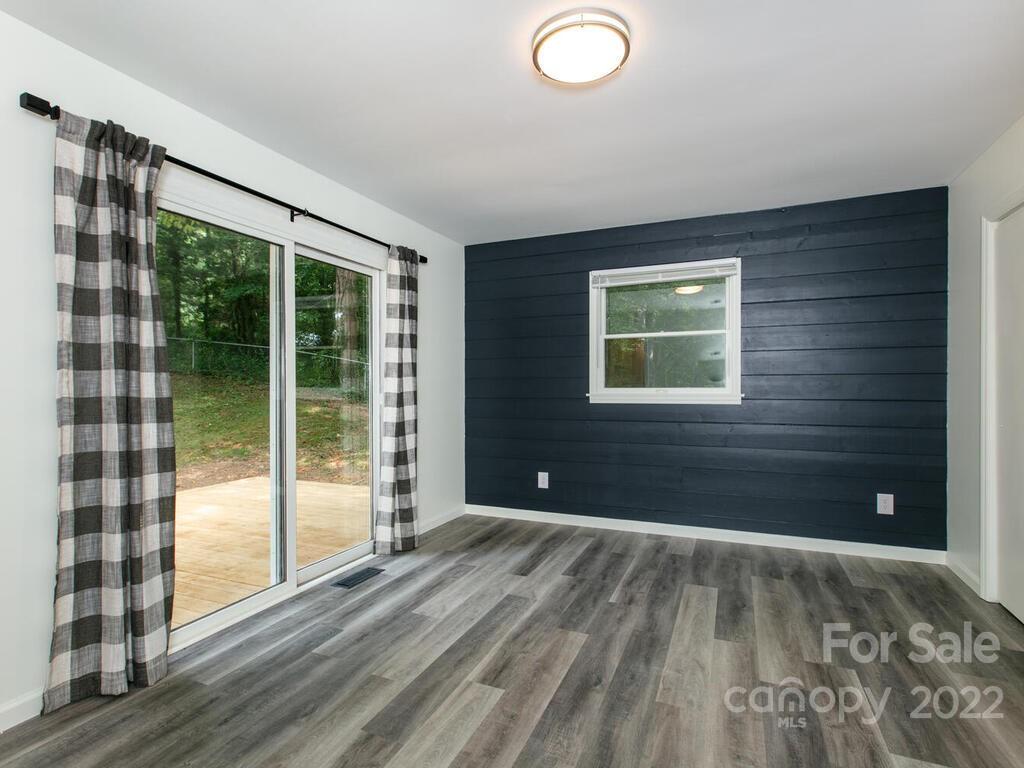 149 Cane Crest Circle Fairview NC 28730