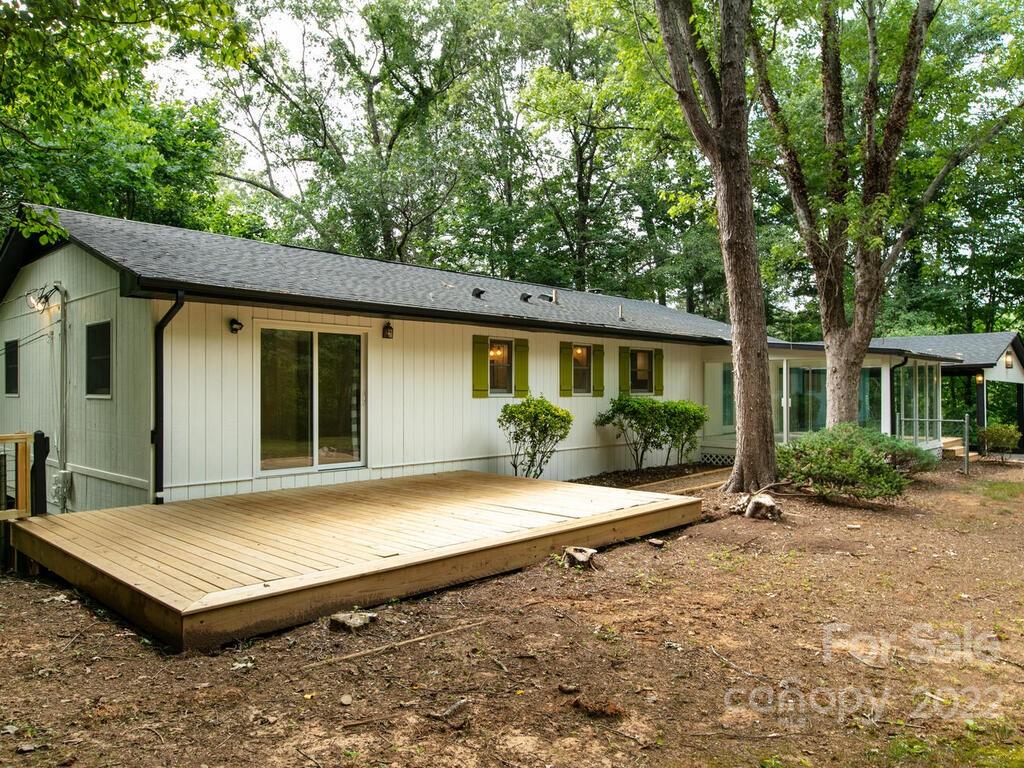 149 Cane Crest Circle Fairview NC 28730