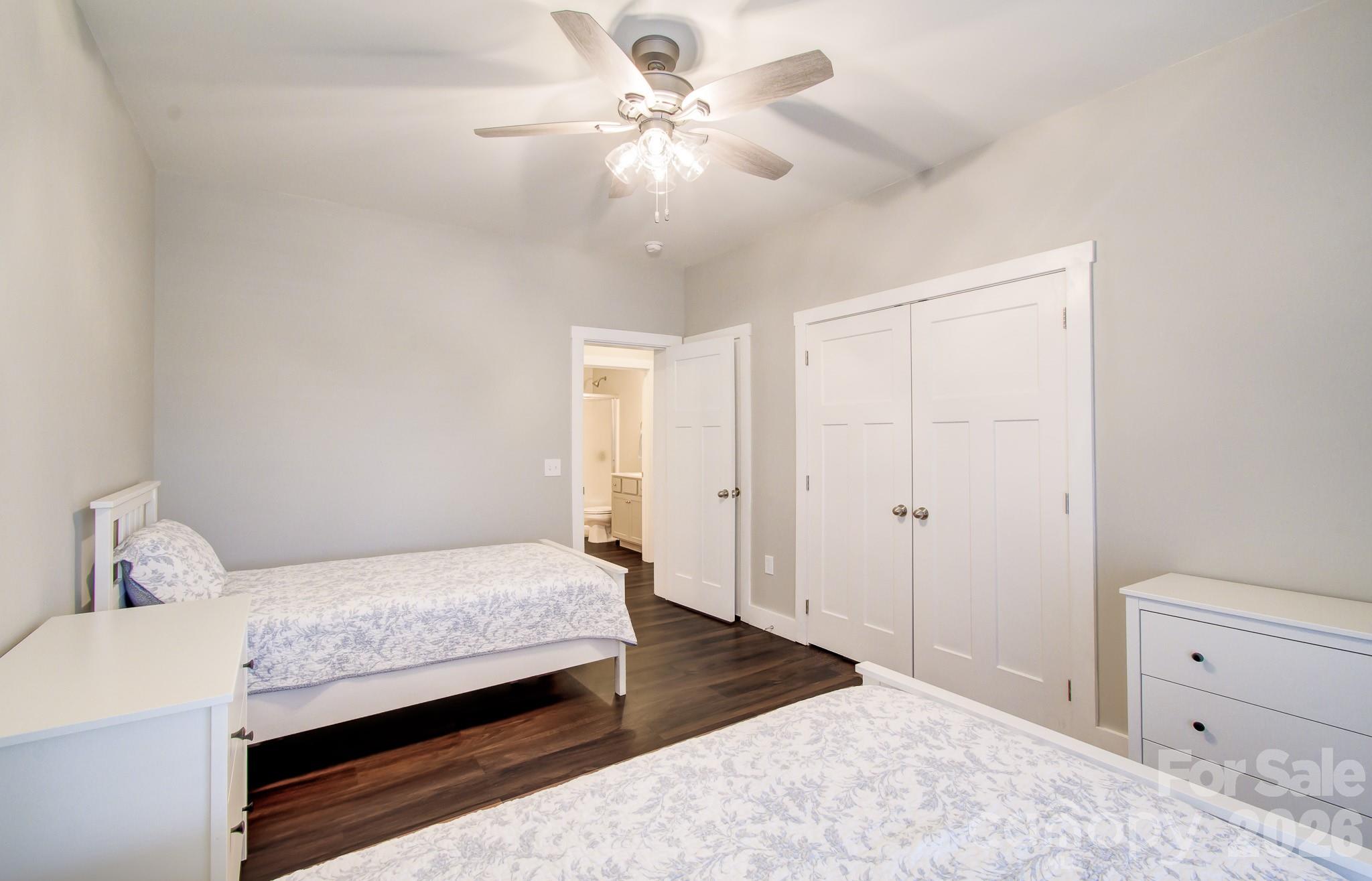 182 Ellerslie Acre Hendersonville NC 28739