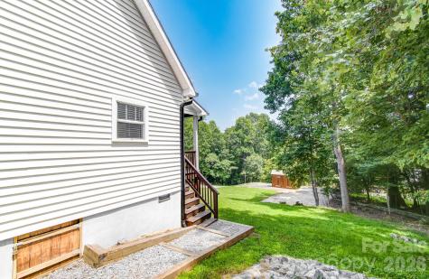 182 Ellerslie Acre Hendersonville NC 28739