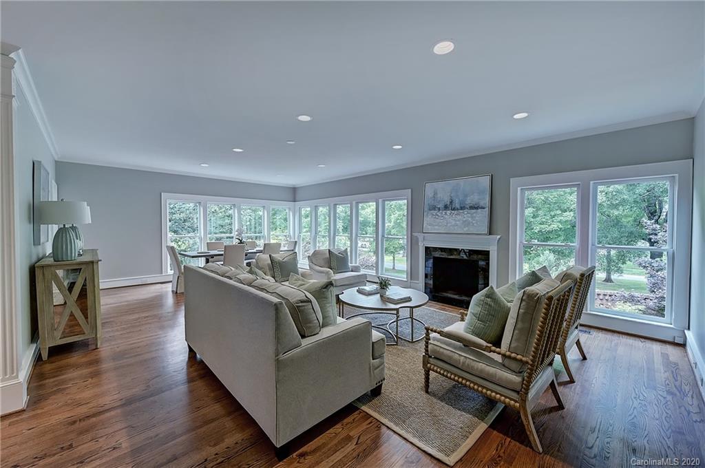 1218 Wareham Court Charlotte NC 28207