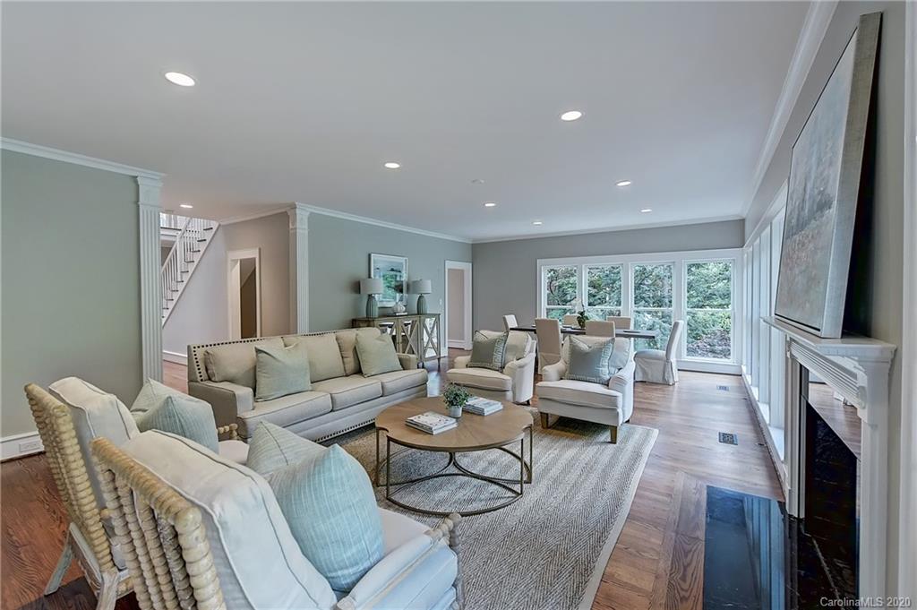 1218 Wareham Court Charlotte NC 28207