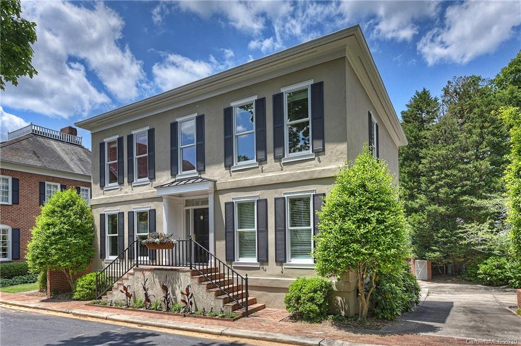 1218 Wareham Court Charlotte NC 28207