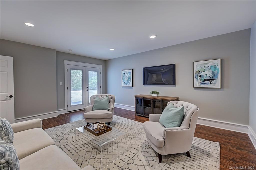 1218 Wareham Court Charlotte NC 28207